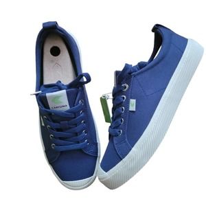 Cariuma Blue Women's Sneakers